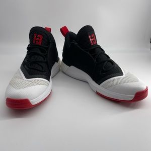 Adidas Crazylight Boost 2.5 Low Basketball Shoes